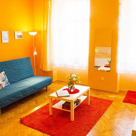 Lidicka Apartment Praag Buitenkant foto
