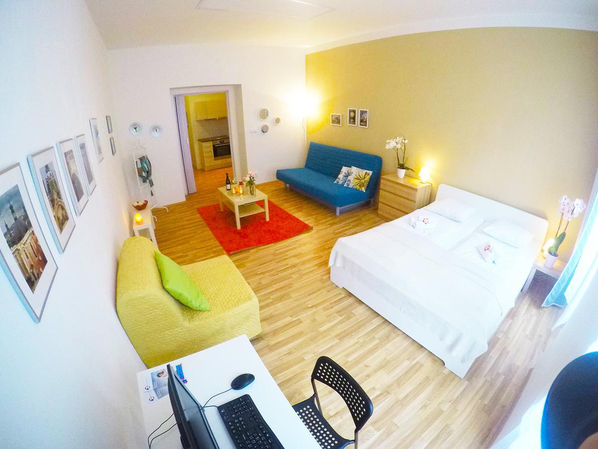 Lidicka Apartment Praag Buitenkant foto