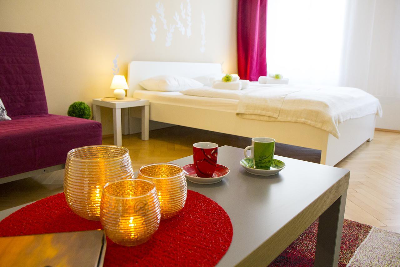 Lidicka Apartment Praag Buitenkant foto