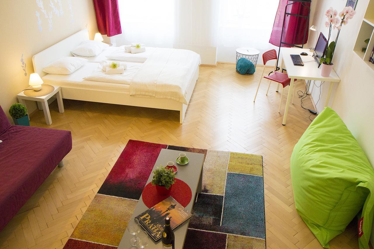 Lidicka Apartment Praag Buitenkant foto