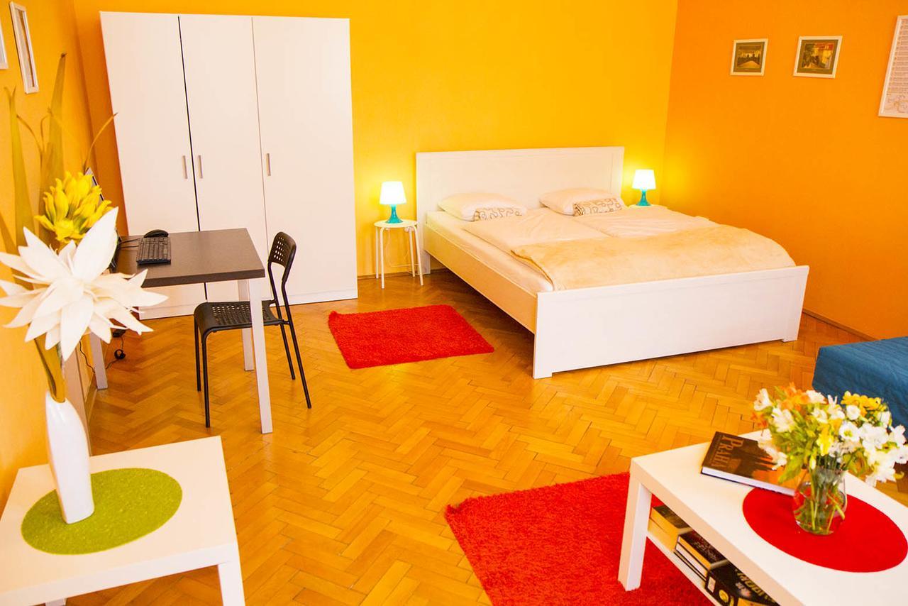 Lidicka Apartment Praag Buitenkant foto