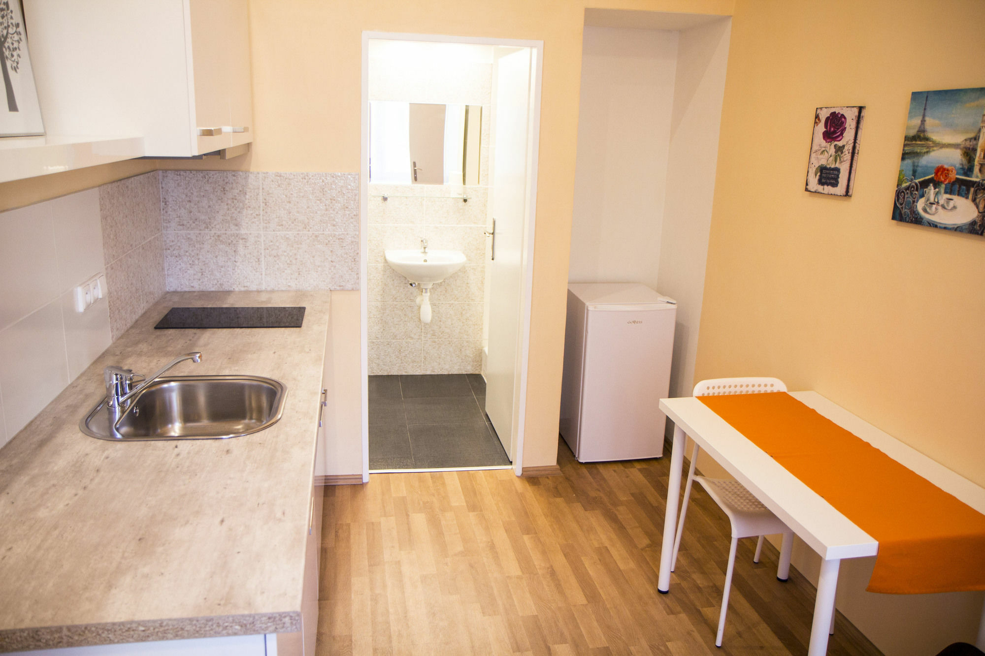 Lidicka Apartment Praag Buitenkant foto