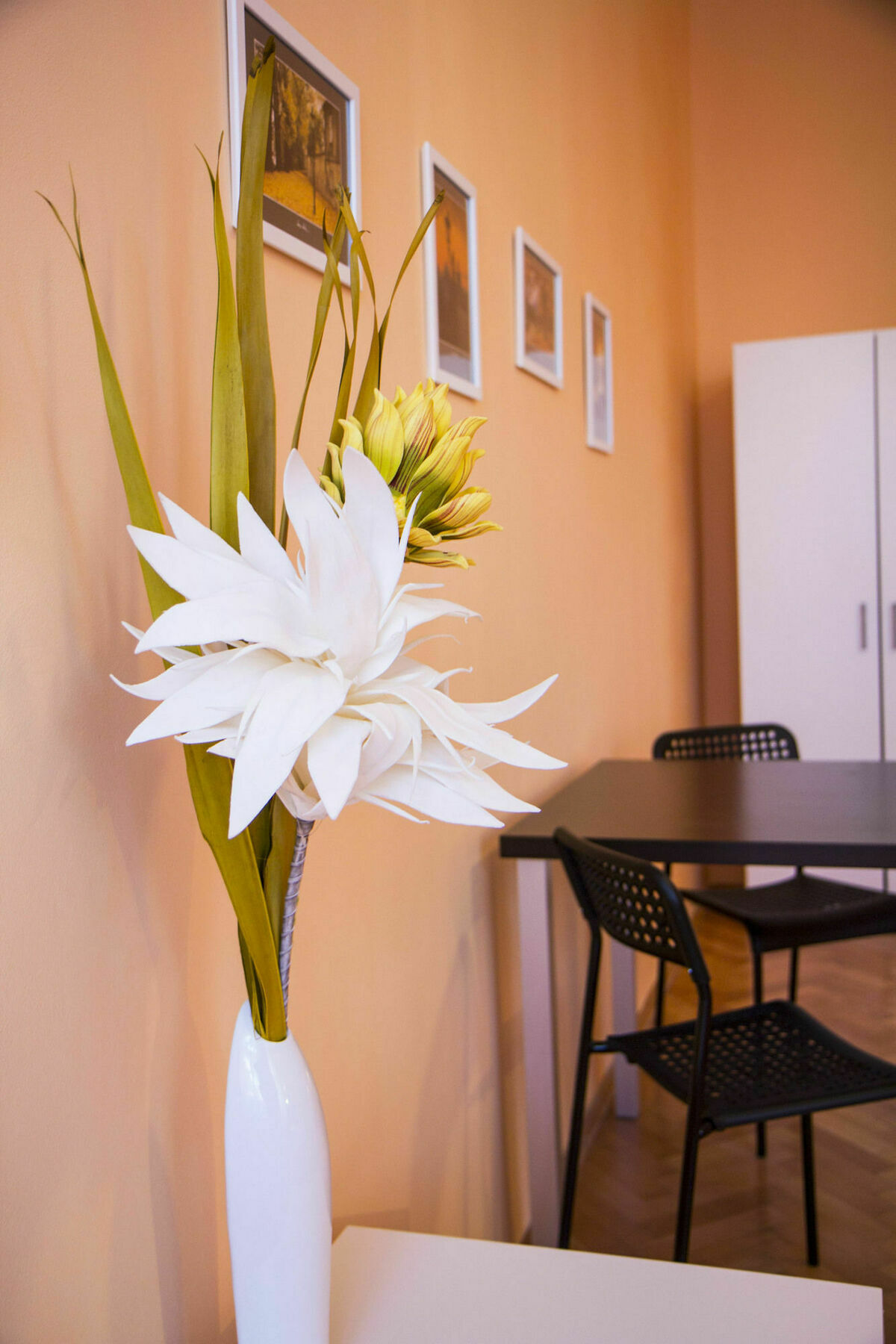Lidicka Apartment Praag Buitenkant foto