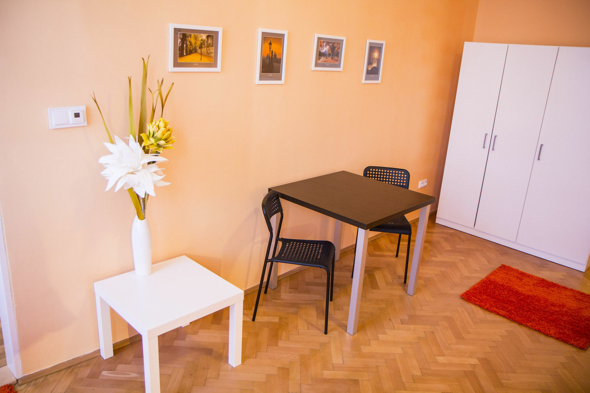 Lidicka Apartment Praag Buitenkant foto